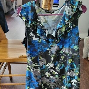 Susan Lawrence sleeveless top with ruffled v-neck